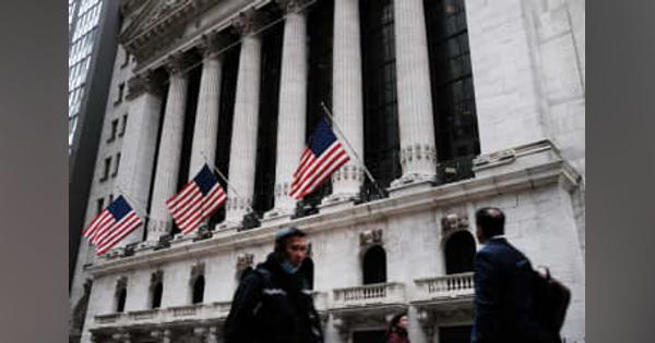 NY株急落、809ドル安　景気減速懸念で売り膨らむ