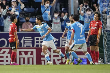 J1磐田、大津の2得点で逆転　7試合ぶり勝利、名古屋に2―1