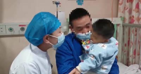難病の赤ちゃんに母親の肝臓を移植　中国湖北省武漢市