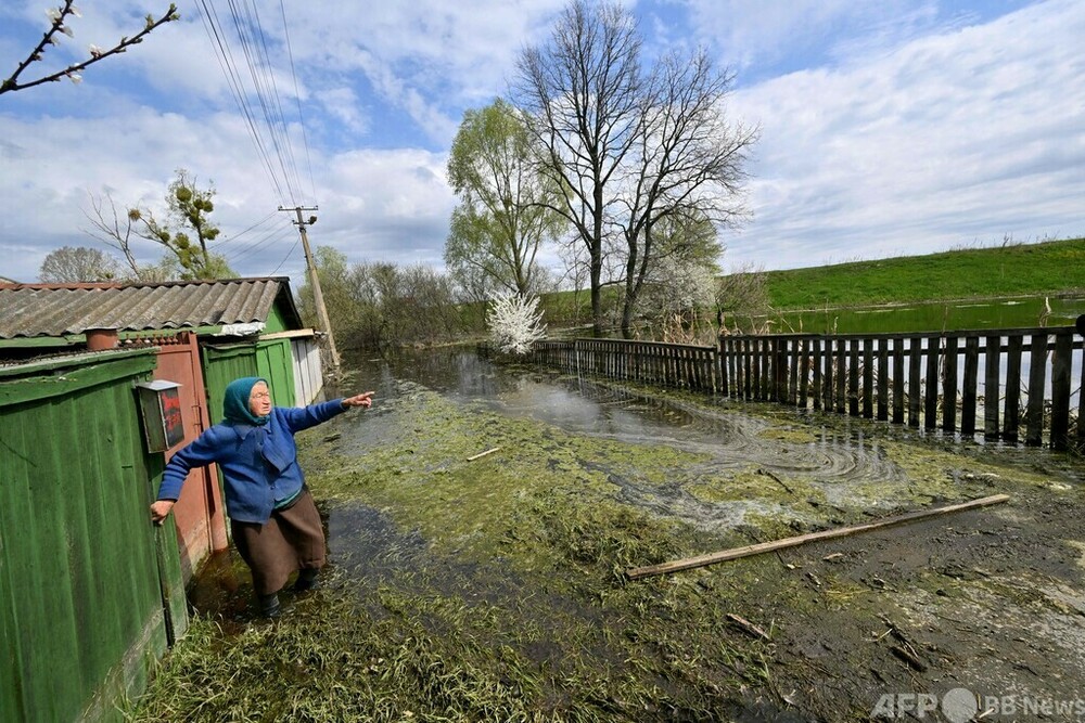 ダム攻撃で洪水、侵攻と水害に耐えた2か月 ウクライナ首都近郊