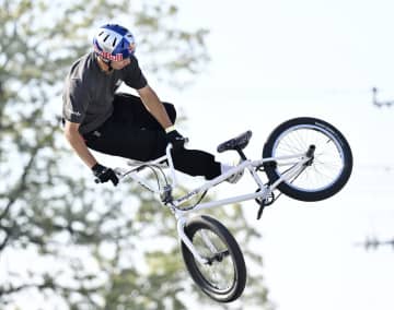 BMX、中村と内藤が優勝　ジャパンカップ