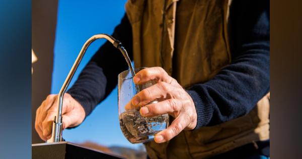 空気から飲料水を生成、ビル・ゲイツら投資の「水テック」と水資源めぐる地政学リスク