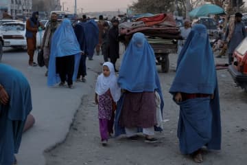 国連、顔覆う命令でタリバン批判　「女性の人権と矛盾」