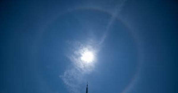 マカオ上空に光の輪「日暈」出現