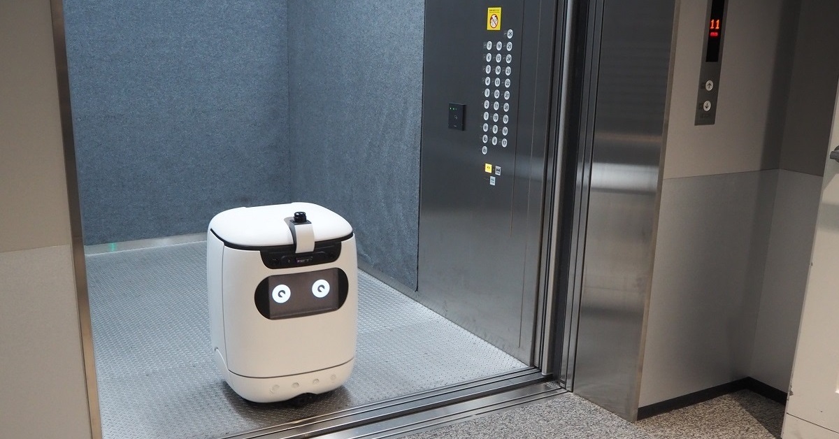 東京ミッドタウン八重洲は“ロボットも働くオフィス”　エレベーターも自ら乗り降り