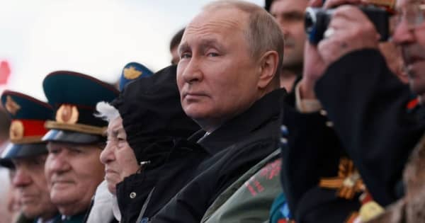 プーチン氏、「欧州側がロシア侵攻を準備」とウクライナ侵攻を正当化　対独戦勝記念日で演説