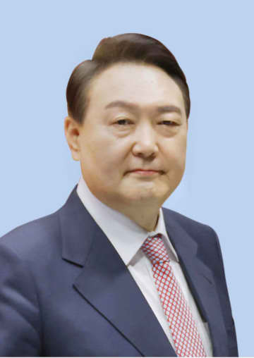 尹錫悦氏が韓国大統領就任　5年ぶり保守政権
