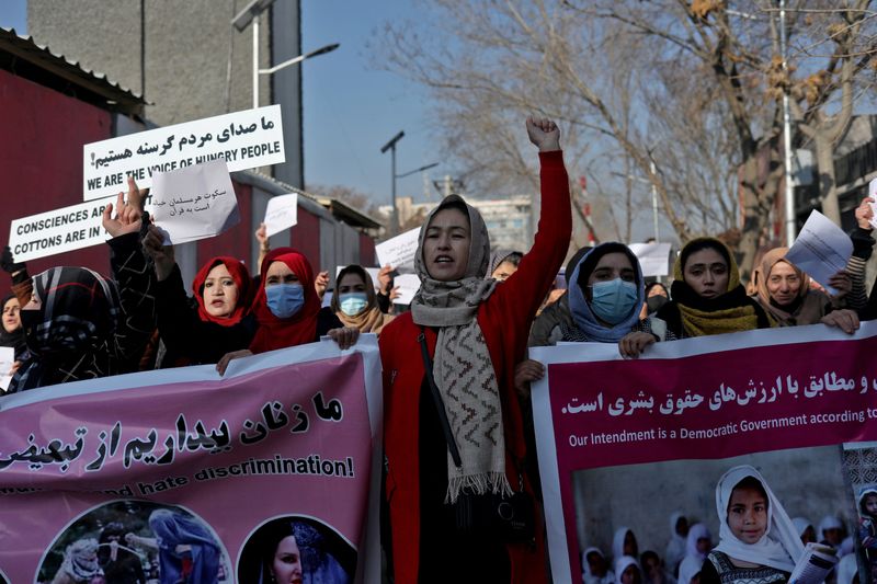 米、タリバンが方針転換しなければ圧力拡大　女性の権利巡り