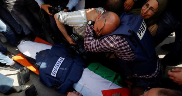 アルジャジーラ記者、イスラエル治安部隊を取材中に射殺　ヨルダン川西岸