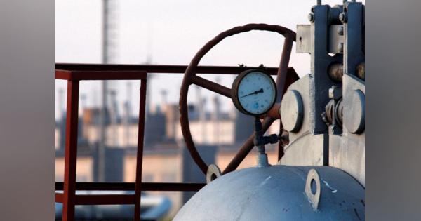 欧州向けロシア産天然ガス、ウクライナ経由が25％減　価格上昇
