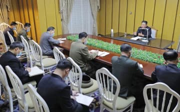 北朝鮮、18万人超を隔離　コロナ拡大か、発熱35万人