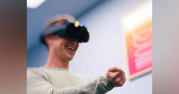 ザッカーバーグ氏、次世代VRヘッドセット「Cambria」のMR体験を披露