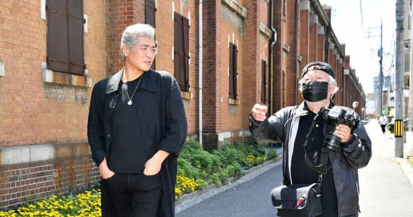 出身著名人と広島の今　写真家の三浦さん、吉川晃司さん撮影　地元で2022年夏に企画展