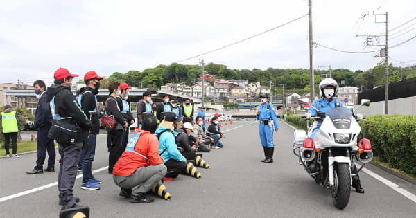 フードデリバリー配達員に交通安全講習　神奈川県警