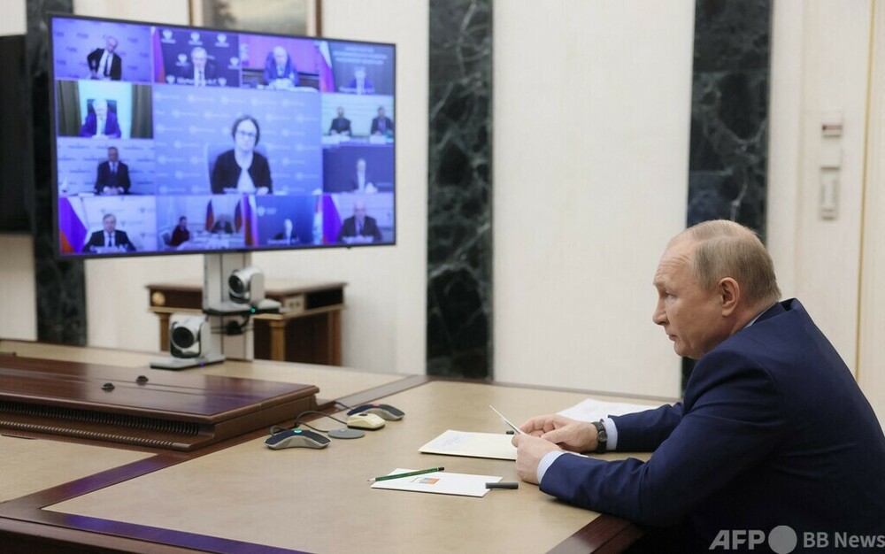 プーチン氏、石油禁輸は「経済的自殺」