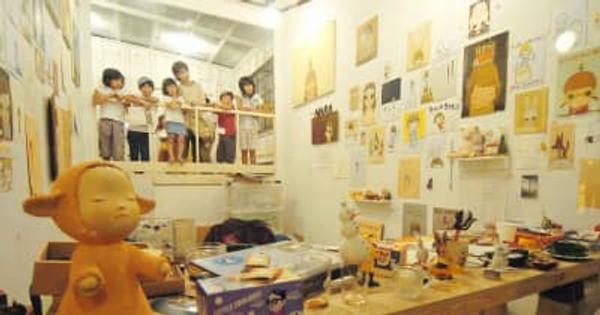 「奈良美智さん展」絵画、写真で振り返る　弘前れんが倉庫美術館　9月17日から企画展