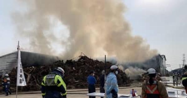 【動画】工場で火災　消火活動続く　群馬県太田市