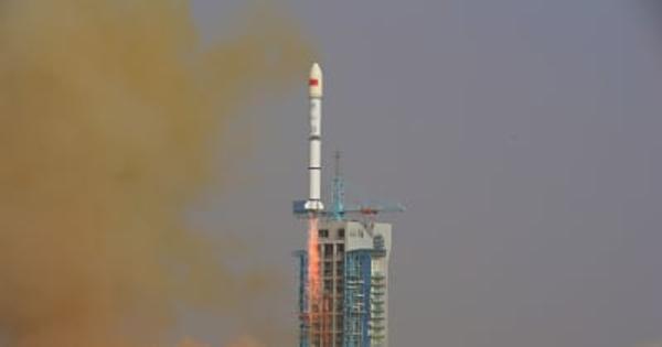 中国、低軌道試験衛星3基の同時打ち上げに成功