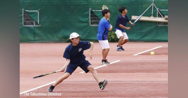 県高校総体　先行競技のテニス始まる
