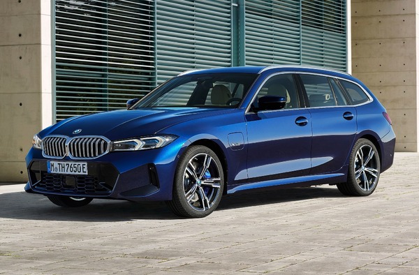 BMW 3シリーズ ツーリング 改良新型、PHVのEVモードは61km欧州設定
