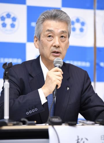 日医会長選、松本氏出馬　有力候補、現職不在で