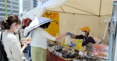 熊本県産品の魅力 発信　「復興応援マルシェ」始まる　ＪＲ熊本駅前「アミュひろば」