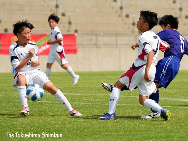 県サッカー少年団大会最終日　徳島ヴォルティスU-12が6度目優勝、少女の部はアモロッソ2連覇