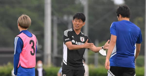 サッカー日本代表　冨安、守田、上田が別メニュー調整　日本代表が合宿開始