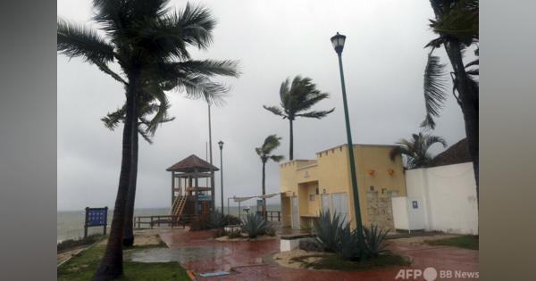 メキシコ南部にハリケーン上陸、10人死亡 太平洋で今年初