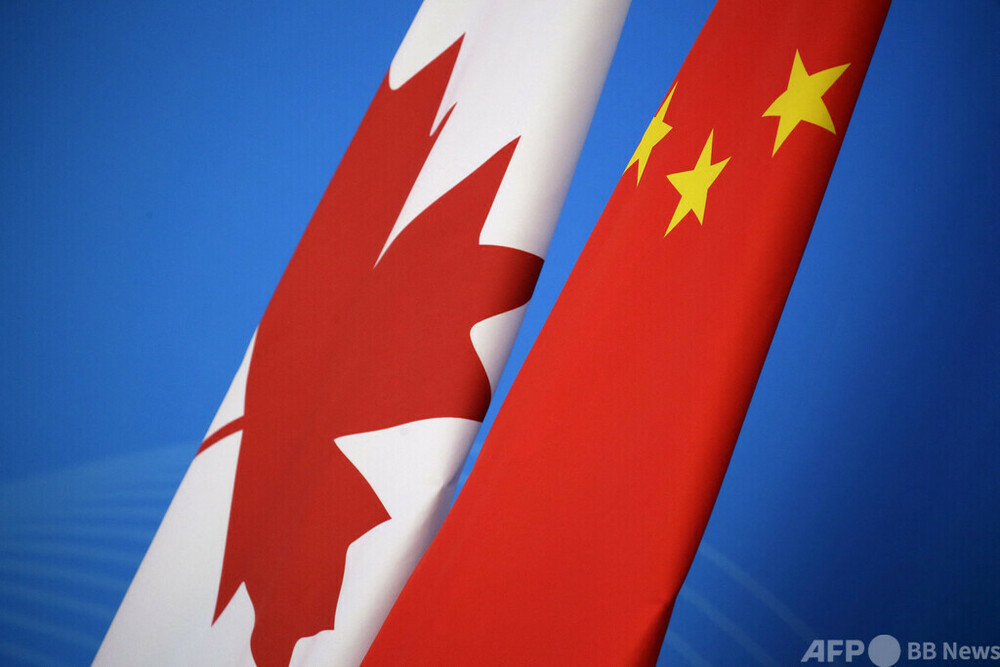 中国軍機、国際空域で「職業倫理に欠ける」危険行為 カナダ軍