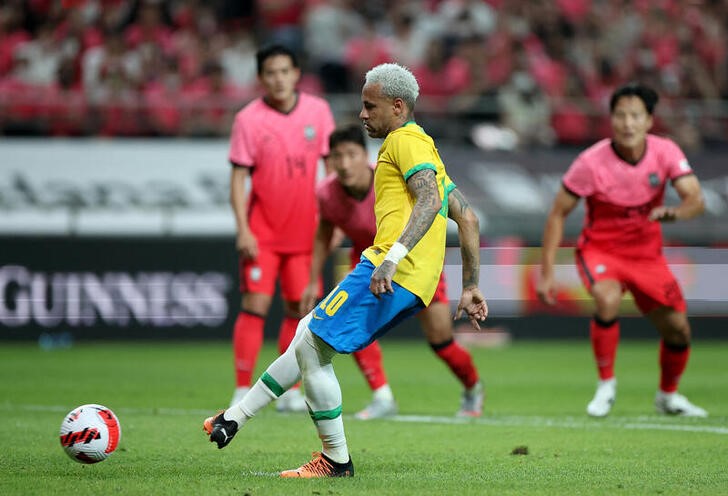 サッカー＝ブラジルが韓国に大勝、ネイマールが2得点