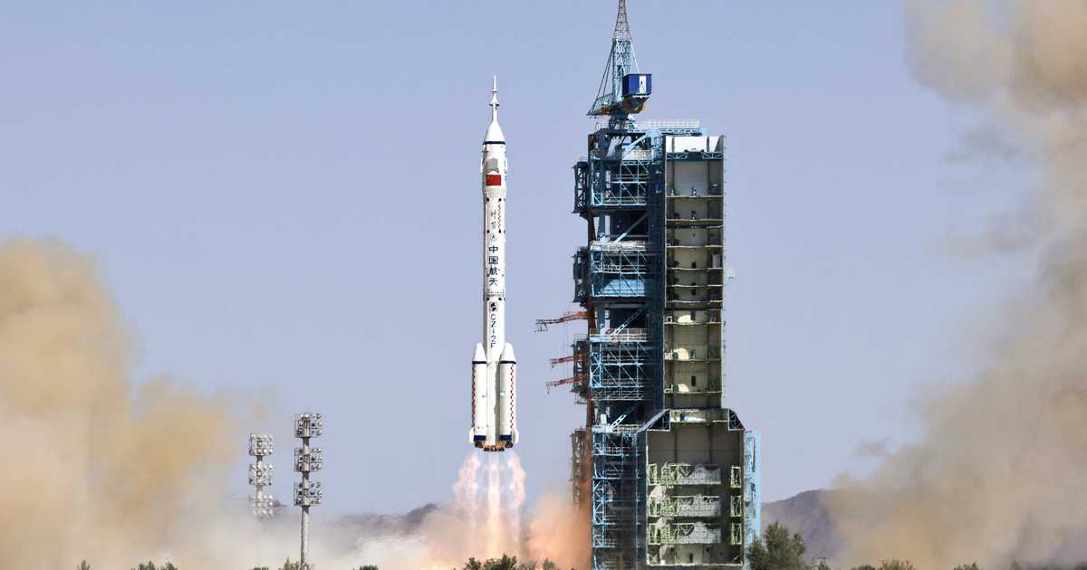 中国が有人宇宙船発射　宇宙ステーション年内完成へ