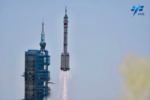 中国、有人宇宙船「神舟十四号」の打ち上げに成功　中国宇宙ステーションの建設完了へ一歩前進