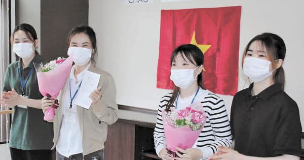 仙台の特養ホームにベトナム人実習生新たに2人　日本語学びながら介護技術習得