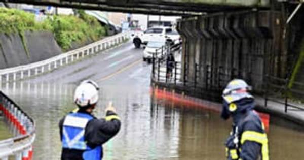 福島県で雷伴った激しい雨、浸水や冠水　一部列車で運休や遅延