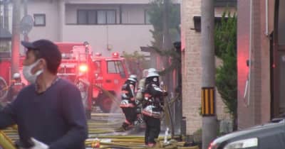 青森市で住宅1棟が全焼する火災　男性1人が病院に搬送