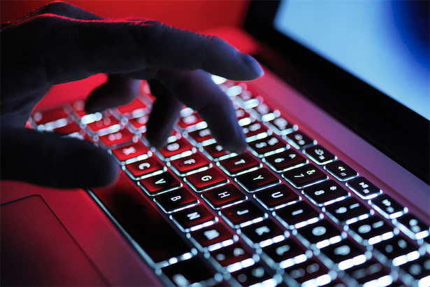 元FBI特別捜査官が教えるサイバー攻撃対策で企業の評判を守る方法
