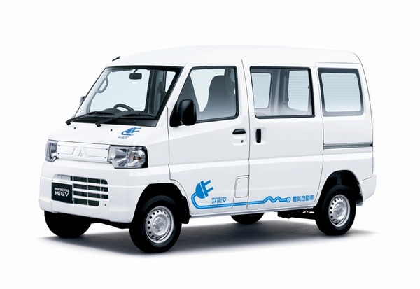 三菱自動車と四国電力など、徳島市役所へのEV導入で連携実証実験開始へ