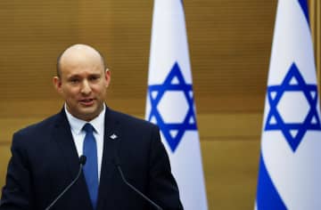 イスラエル国会解散で合意　首相交代、10月総選挙公算