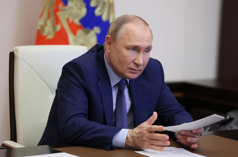 ロシア、軍を一段と強化へ＝プーチン大統領