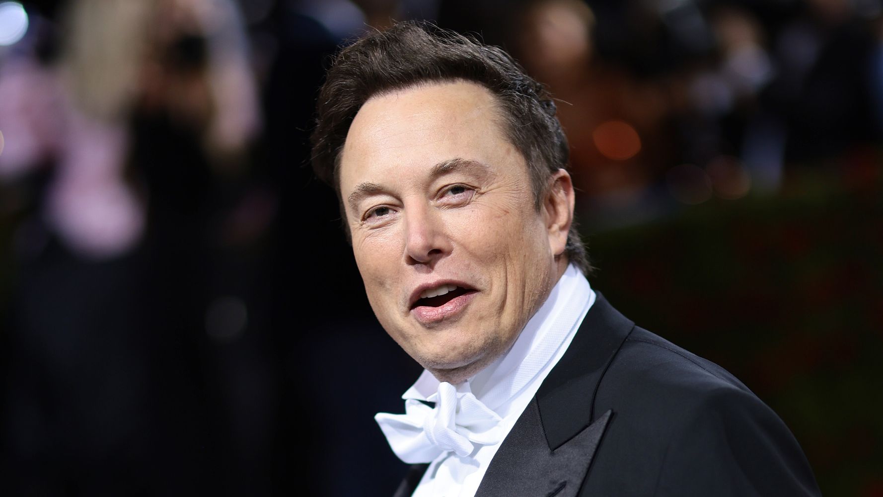 父親と一切つながりを持ちたくない」イーロン・マスクの子どもが改名を申請 (ハフポスト日本版)