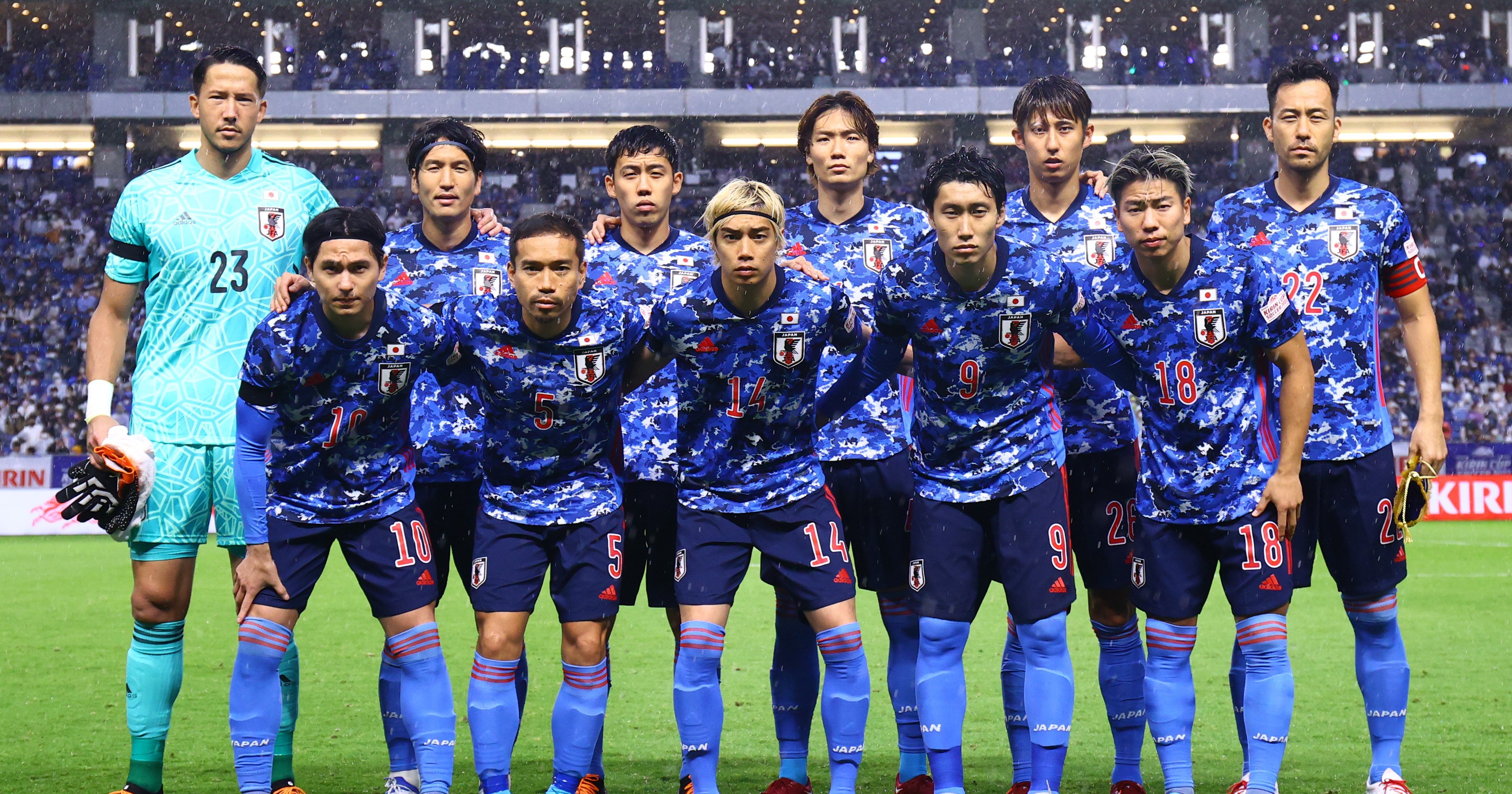 サッカー日本代表が惨敗で危機露呈、選手の発言に見る「致命的欠陥」とは