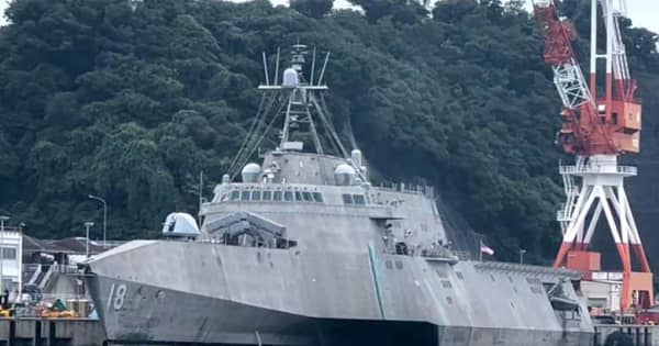 米海軍のステルス沿海域戦闘艦「チャールストン」　横須賀基地に入港
