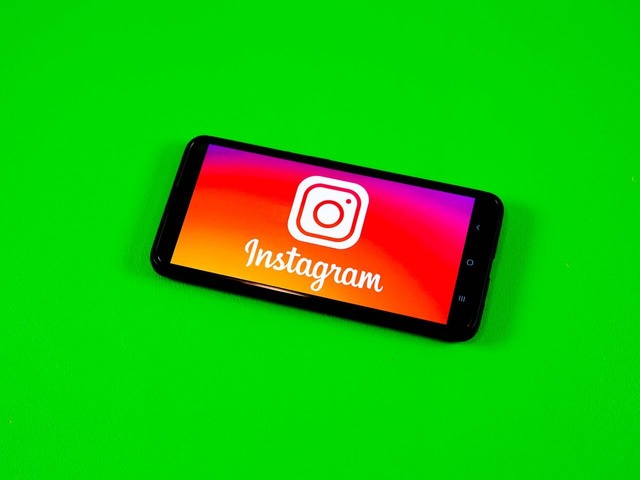 Instagram、年齢を確認する新機能をテスト