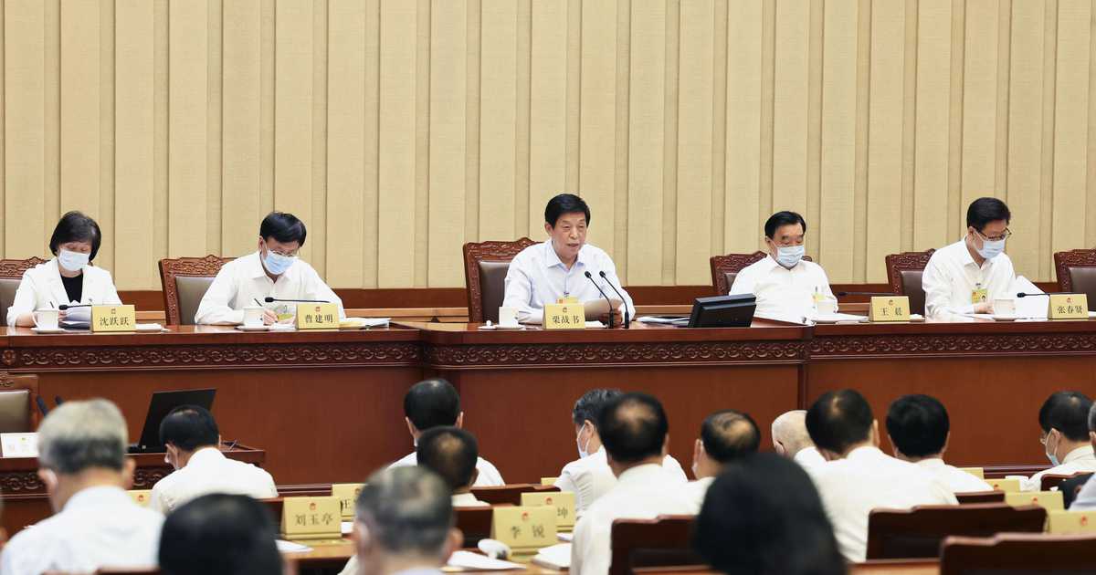 中国が独禁法を初改正　８月施行
