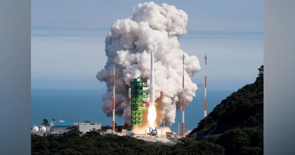 韓国、国産ロケット「ヌリ号」初の衛星軌道投入に成功　性能試験用の衛星と超小型衛星4機を投入