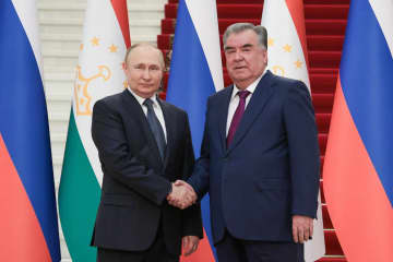 ロシア大統領、中央アジア訪問　侵攻後初外遊、結束確認