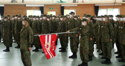水陸機動団に新隊員117人　陸自相浦駐屯地で教育開始式　長崎