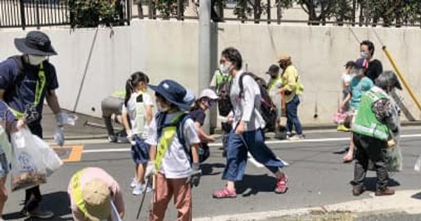 豊岡小3年4組 児童がまちの美化に一役 地元町会の清掃に初参加　横浜市鶴見区