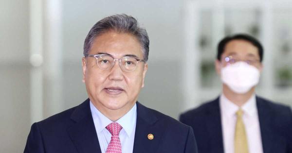 韓国外相、徴用工問題で「現金化の回避」言明